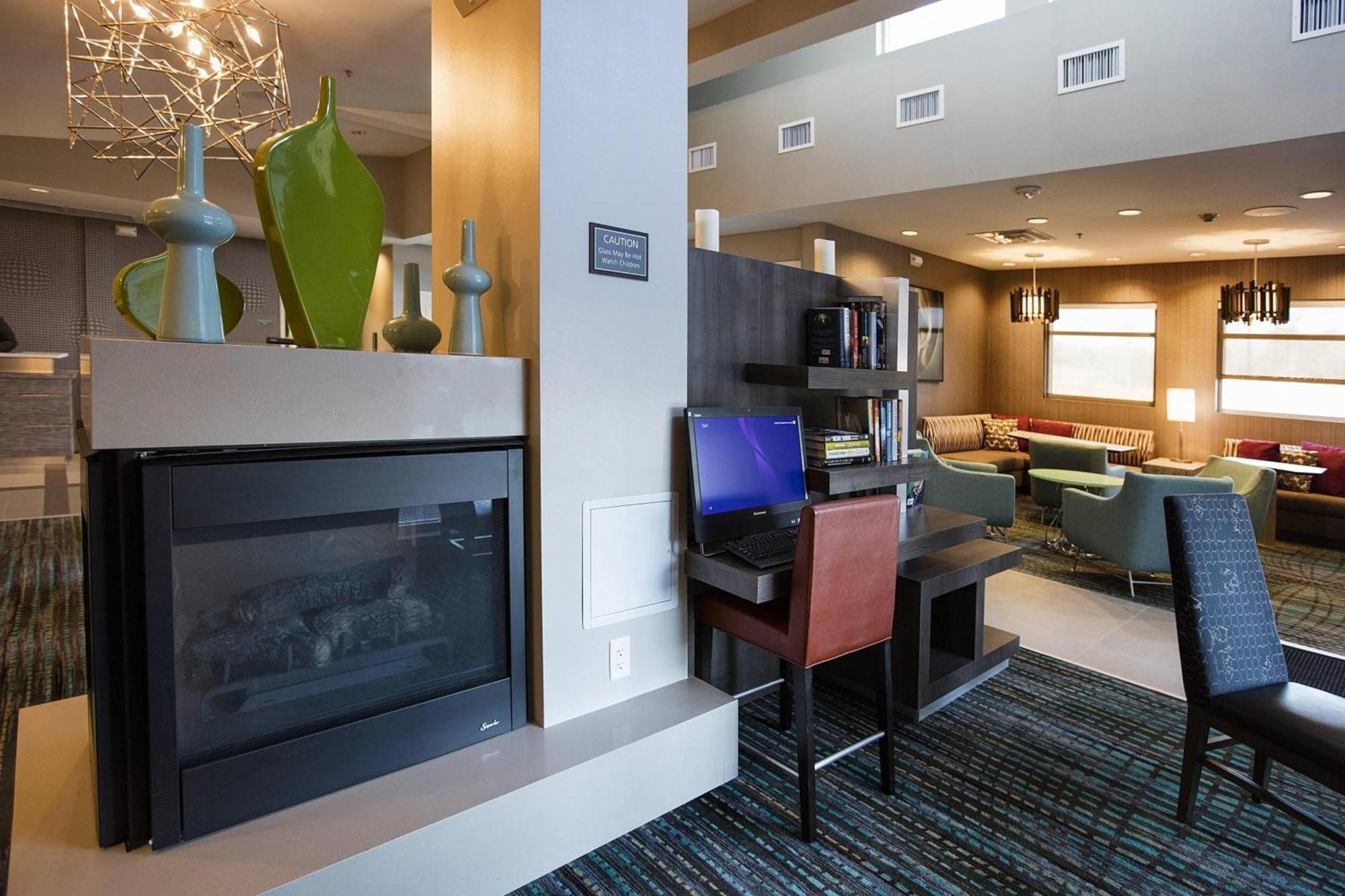 Residence Inn By Marriott Λέικ Τσαρλς Εξωτερικό φωτογραφία